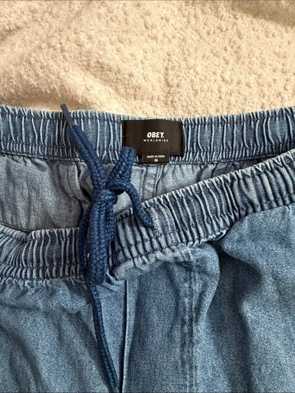 Obey chambray denim lightweight elastic waist drawstring shorts medium